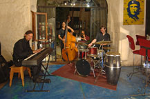live music at sancho panza wine bistro and jazz club restaurant in cabo san lucas, mexico