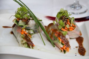 Shrimp Spring Rolls.- with tamarind and citrics sauce