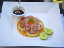 Tostada de sahimi