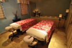 The Solar Exposure Rescue Wrap at Spa Oasis incorporates marine algae to soothe sunburns or dehydrated skin.