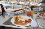Hot Cakes – Con tocino, huevos y papa rayada